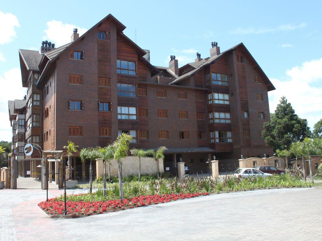 Apto Lindo E Novo No Centro Gramado Exterior photo